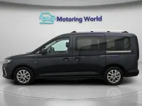 Used Ford Grand Tourneo Connect Titanium 122 HP (89 kW) 2023 Blue MPV