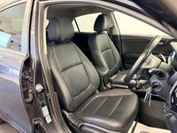 Used Kia Rio 100 HP (73 kW) 2018 Grey Hatchback