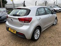 Used Kia Rio 77 HP (56 kW) 2017 Silver Hatchback