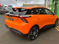 Used MG MG4 EV Trophy 180 kW (245 HP) 2025 Orange Hatchback
