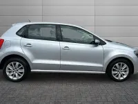 Used VW Polo SE 59 HP (43 kW) 2014 Reflex silver Hatchback