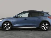 Used Ford Focus Active 125 HP (91 kW) 2023 Blue Hatchback