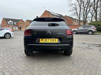 Used Citroën C4 Cactus Flair 82 HP (60 kW) 2017 Black Hatchback