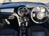 Used Mini Cooper Hatch 134 HP (98 kW) 2017 Blue Hatchback