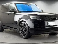 Begagnad Land Rover Range Rover First Edition 351 HK (258 kW) 2022 Svart SUV