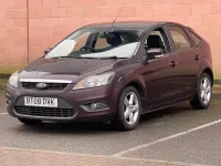 Second-hand Ford Focus Zetec 2008 Roșu Hatchback