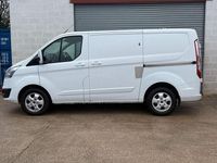 Used Ford Transit Custom Limited 128 HP (94 kW) 2017 White Van