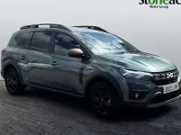 Used Dacia Jogger Extreme 141 HP (103 kW) 2024 Green MPV