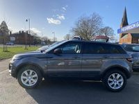 Used Land Rover Range Rover evoque SE 2017 Grey Estate