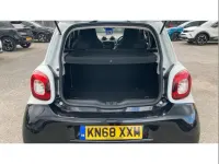 Used Smart ForFour Passion 69 HP (50 kW) 2018 White Hatchback