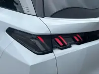 Used Peugeot 5008 Allure 134 HP (98 kW) 2025 White SUV
