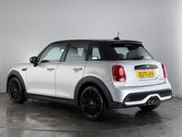 Begagnad Mini Cooper S Exclusive 2021 Silver Halvkombi