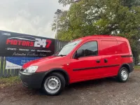 Used Vauxhall Combo 75 HP (55 kW) 2011 Red Van