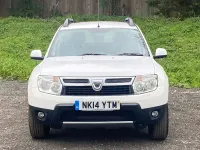 Second-hand Dacia Duster Lauréate 110 CP (80 kW) 2014 Alb SUV