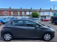 Used Peugeot 208 Access 70 HP (51 kW) 2013 Grey Hatchback