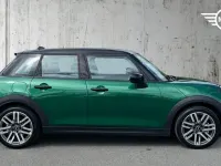 Used Mini Cooper Hatch 113 kW (154 HP) 2025 Green Hatchback