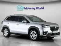 Używany Suzuki SX4 S-Cross 115 KM (84 kW) 2023 Srebrny SUV