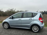 Used Mercedes A160 Elegance 95 HP (69 kW) 2009 Blue Hatchback
