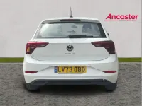 Used VW Polo Life 94 HP (69 kW) 2023 White Hatchback