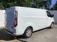 Begagnad Ford Transit Custom Limited 130 HK (95 kW) 2023 Vit Van