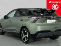Used MG MG4 EV 319 kW (435 HP) 2024 Green Hatchback