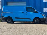 Used Ford Transit Custom Limited 131 HP (96 kW) 2016 Blue Van