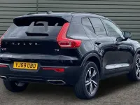 Usado Volvo XC40 R-Design 163 HP (119 kW) 2021 SUV