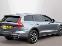 Used Volvo V60 CC Pro 250 HP (183 kW) 2020 Osmium grey Estate