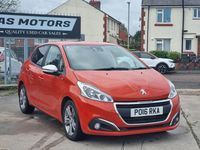 Gebraucht Peugeot 208 Active 2025 Orange Kleinwagen