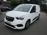 Used Vauxhall Combo Sportive 100 HP (73 kW) 2021 White MPV