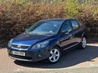 Używany Ford Focus Zetec 2010 Niebieski Hatchback