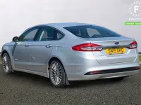 Begagnad Ford Mondeo Titanium 187 HK (137 kW) 2019 Silver Sedan