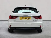 Używany Audi A1 Sport 95 KM (69 kW) 2024 Biały SUV