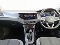 Used VW Polo Style 95 HP (69 kW) 2023 White Hatchback