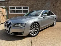 Usado Audi A8 Advanced 2011 Cinzento Sedan
