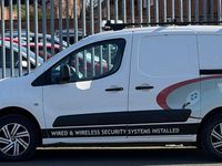 Used Citroën Berlingo 75 HP (55 kW) 2010 White MPV