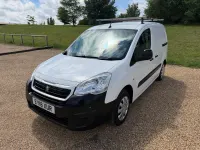 Used Peugeot Partner 2018 White