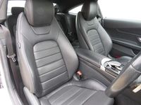 Begagnad Mercedes C220 AMG line 170 HK (125 kW) 2016 Vit Sportkupé