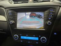 Used Toyota Avensis Business Edition 112 HP (82 kW) 2015 Silver Sedan