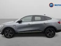 Used Renault Arkana Engineered 143 HP (105 kW) 2023 Black SUV