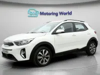 Used Kia Stonic 99 HP (72 kW) 2022 White SUV