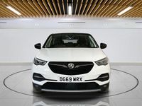 Used Vauxhall Grandland X Sport 130 HP (95 kW) 2019 White SUV
