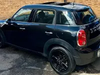 Used Mini Cooper Countryman 122 HP (89 kW) 2012 Black SUV