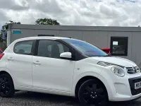 Used Citroën C1 Feel 68 HP (50 kW) 2015 White Hatchback