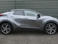 Used Toyota C-HR 140 HP (102 kW) 2026 SUV