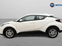 Used Toyota C-HR 122 HP (89 kW) 2023 SUV