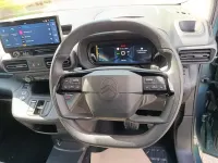 Usado Citroën e-Berlingo 98 kW (134 HP) 2024 Azul Monovolume