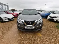 Usado Nissan Juke N-Connecta 114 CV (83 kW) 2021 Gris SUV