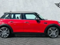 Used Mini Cooper Exclusive 134 HP (98 kW) 2022 Red Hatchback