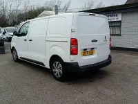 Gebraucht Peugeot Expert Premium 2022 Weiß Van